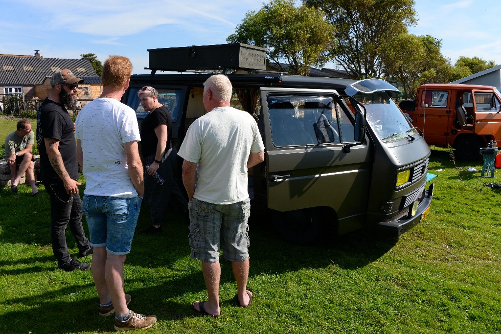 ../Images/Onderdelenmarkt op De Strandwal 016.jpg